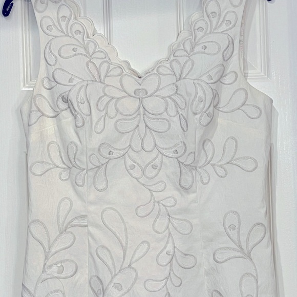Antonio Melani white with silver embroidery design dress for any occasion sz 6 - Picture 9 of 16
